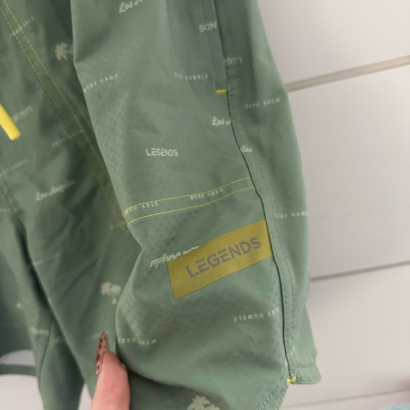 Men’s Legends Saylor Swim Dusty Sage Shorts - Picture 5 of 5